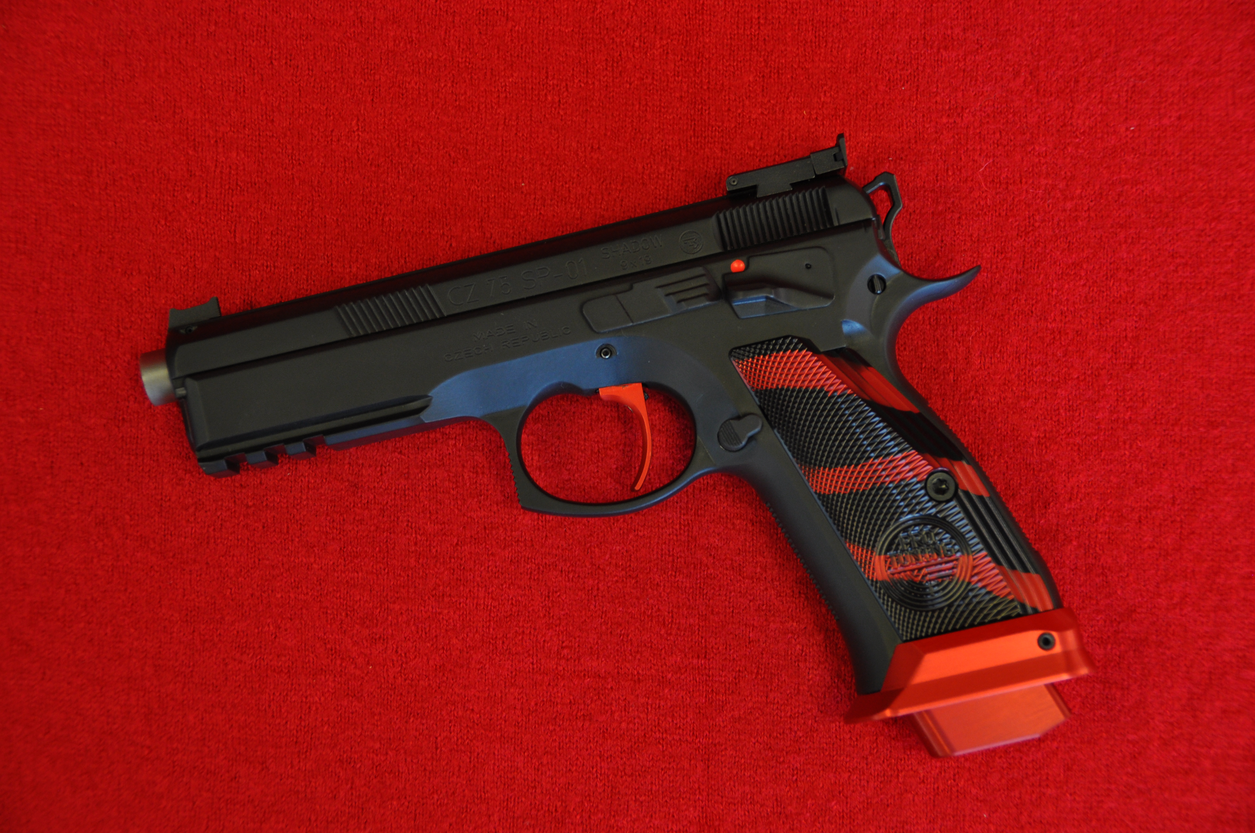 Pistole CZ 75 SP01