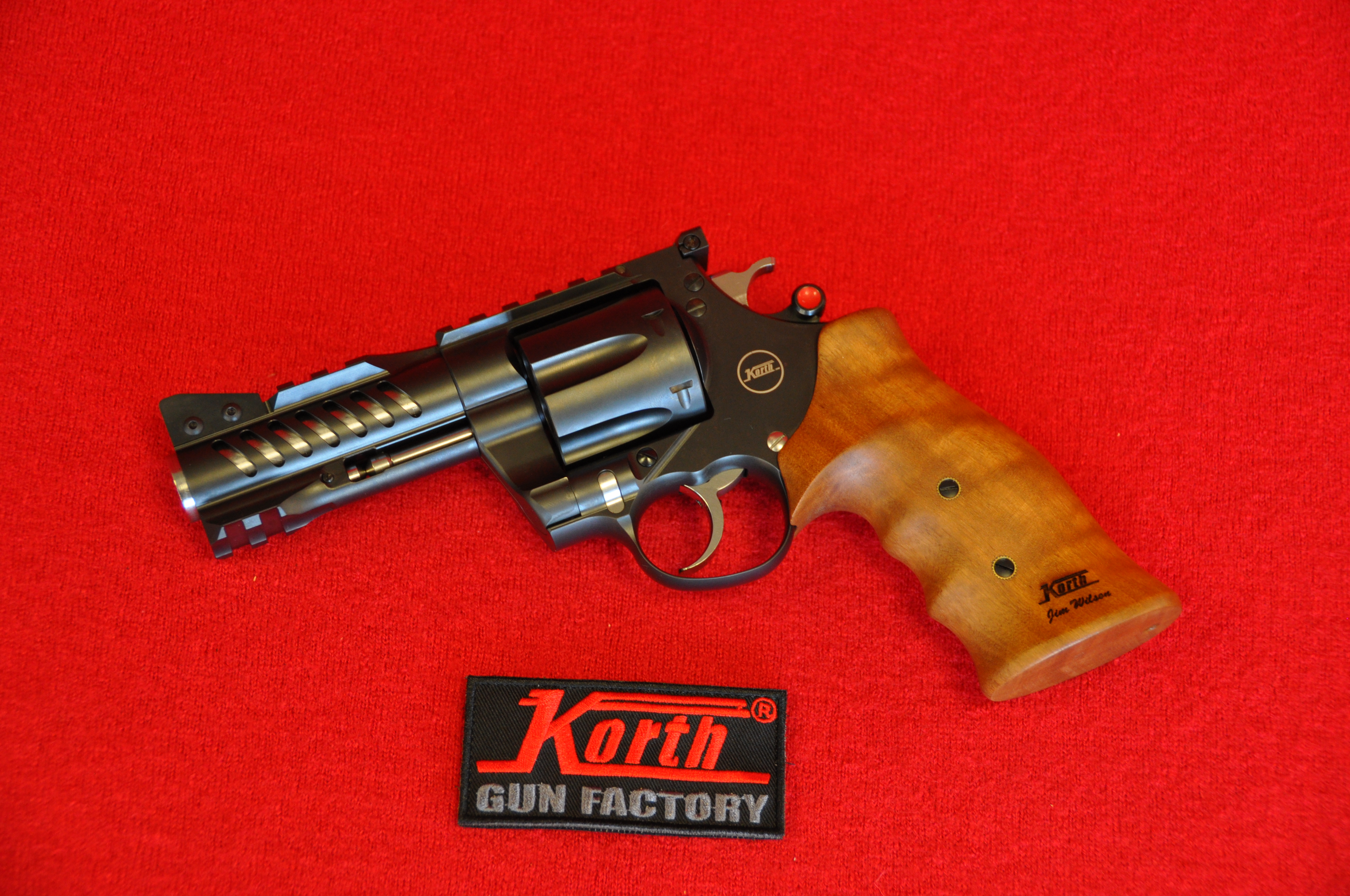 Revolver KORTH NXR 44