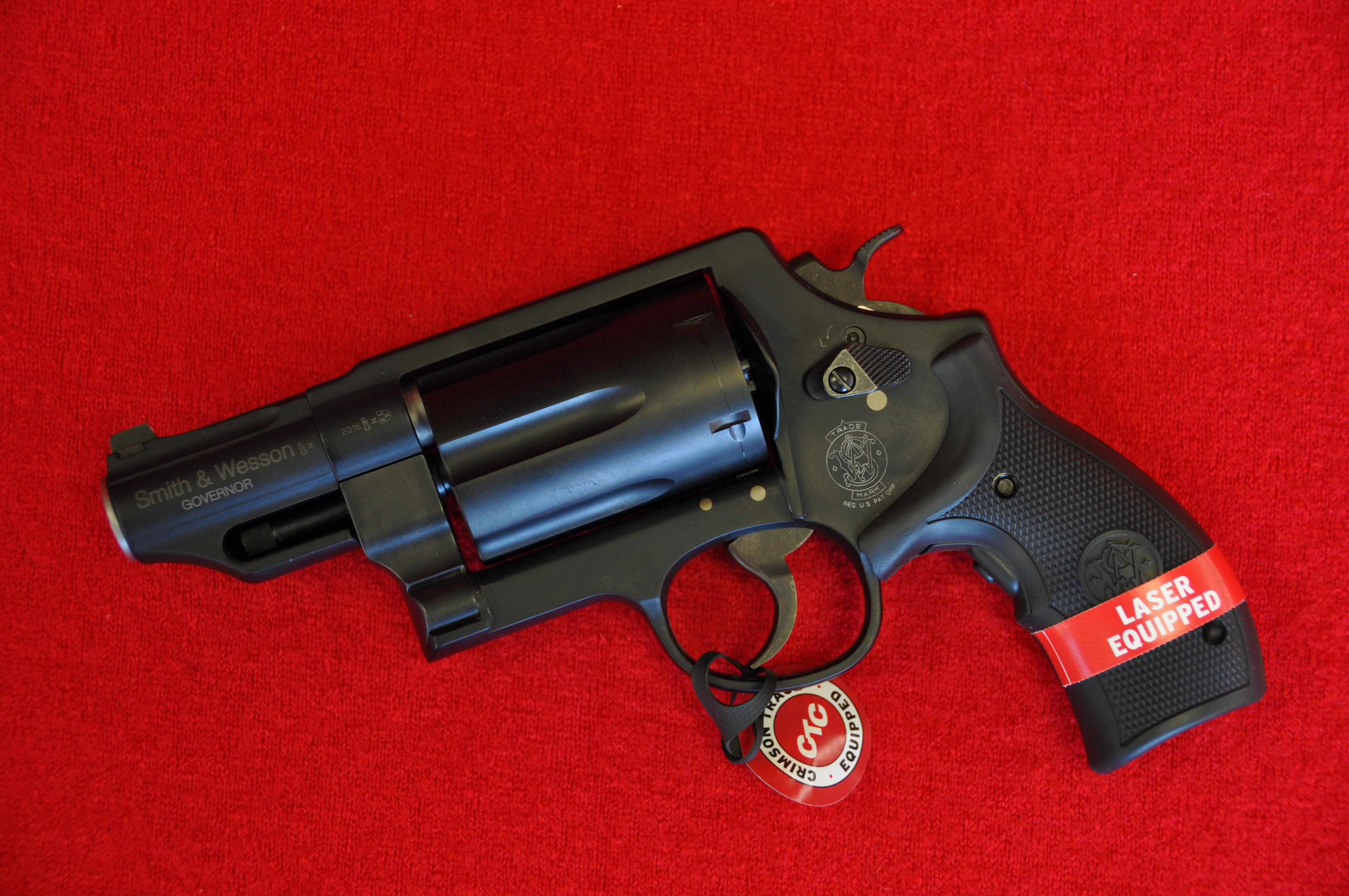 Revolver Smith&Wesson Governor 2.75